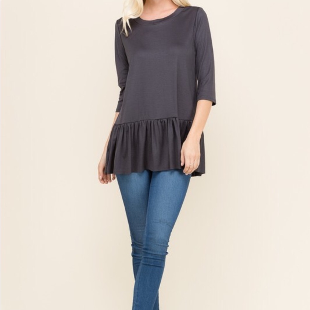 Ash Grey Drop waist Pleated 3/4 Sleeve Top - Picture 4 of 4